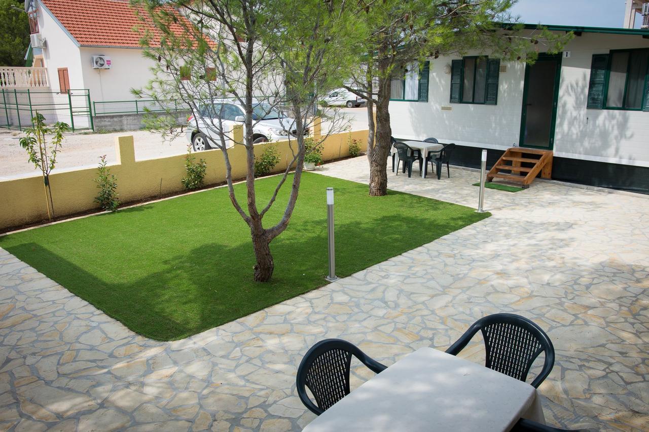 Mobile Homes Bonaca Srima Exterior foto
